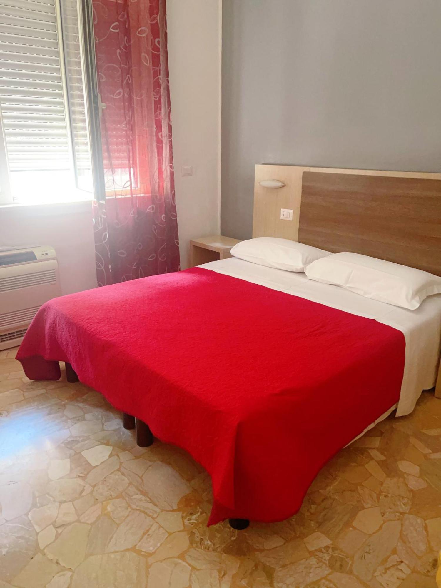 Large Double Room,1618385795:JPEG